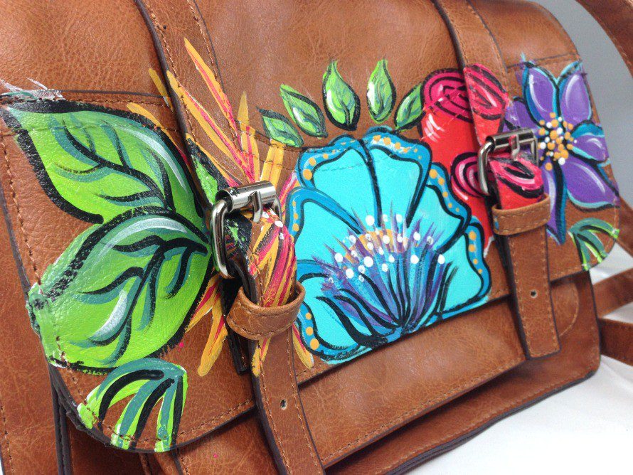Thrift Store Makeover Painted Purses The Crafty Chica